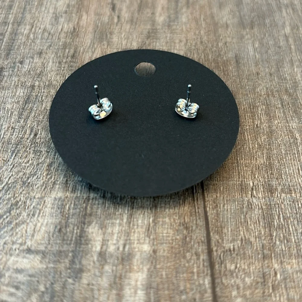 Homemade Earrings -‎ 12mm diameter circle - post style - animal print
